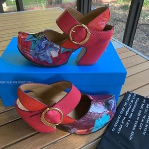 Fluevog Prepare Guide Red/Floral (sold)